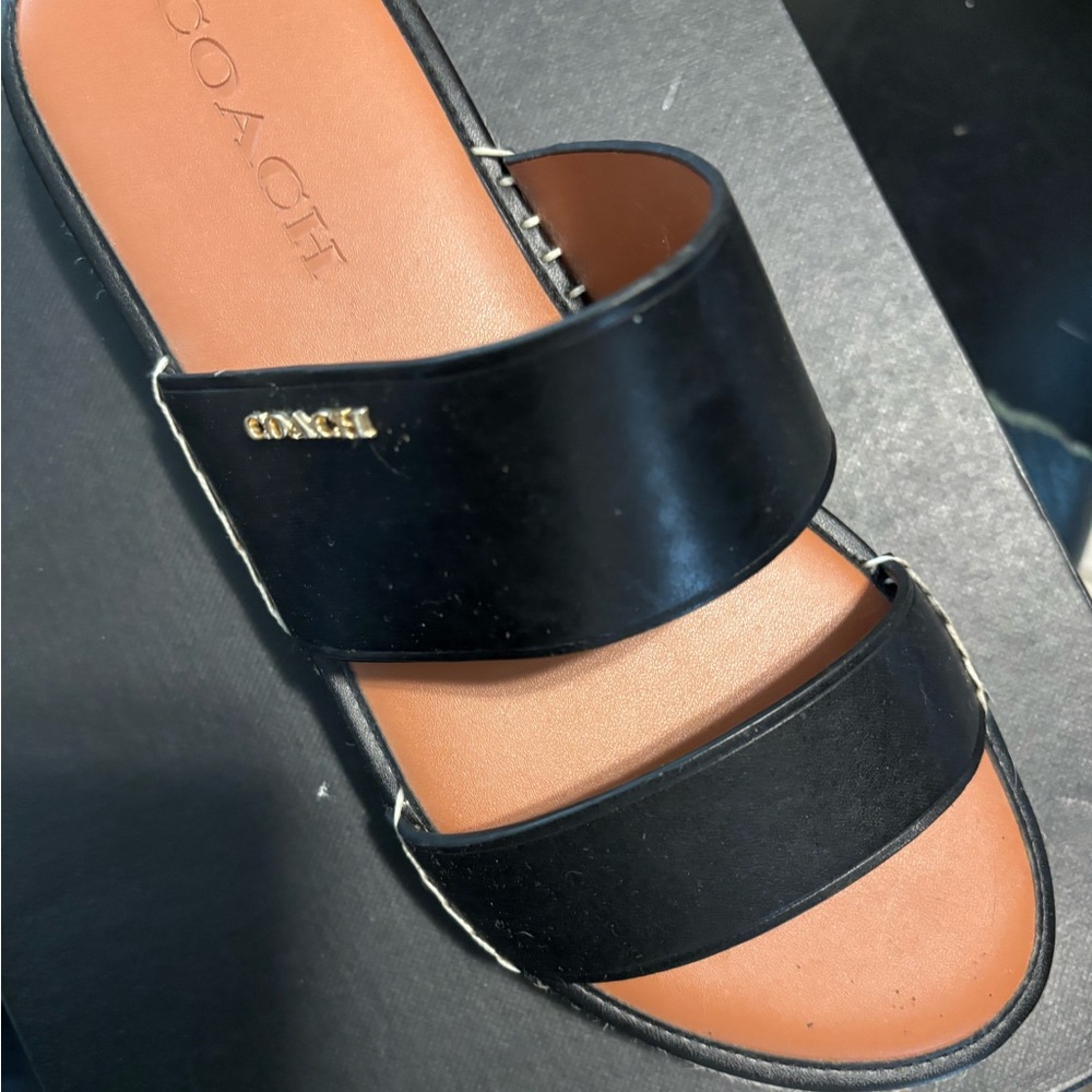 👟 SOLD 👟 Coach Black Sandals with Leather Straps and Slip-On Design